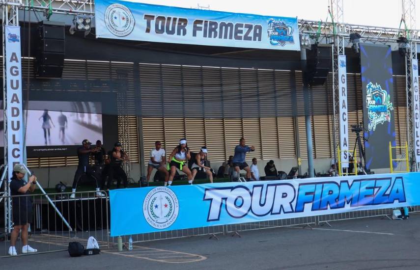 Tour Firmeza llena de tradición y energía a Aguadulce