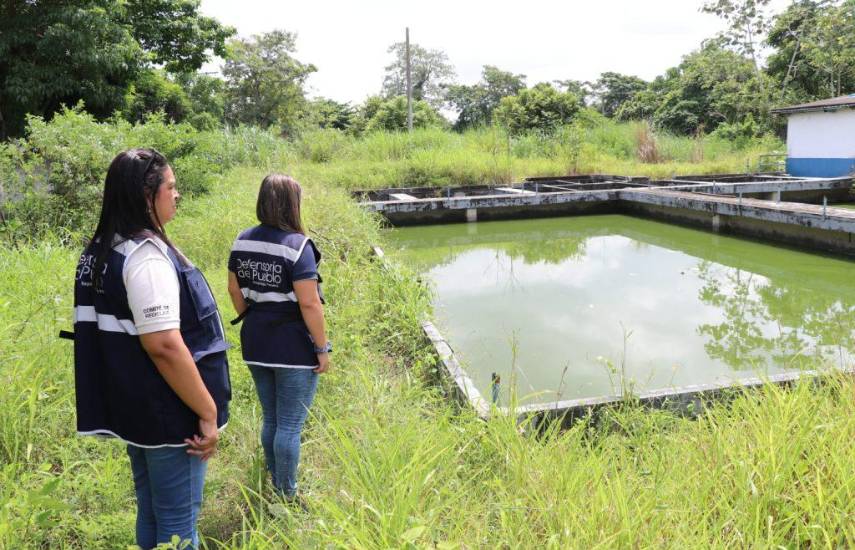 Defensoría del Pueblo da seguimiento a denuncias por presuntos desbordes de aguas residuales