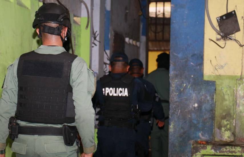 ML | Miembros de la seguridad pública contra el crimen organizado.