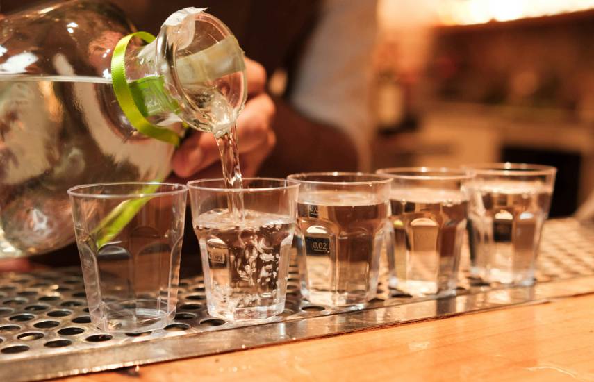 ¿Por qué cambió el hábito de consumo de bebidas alcohólicas en los jóvenes?