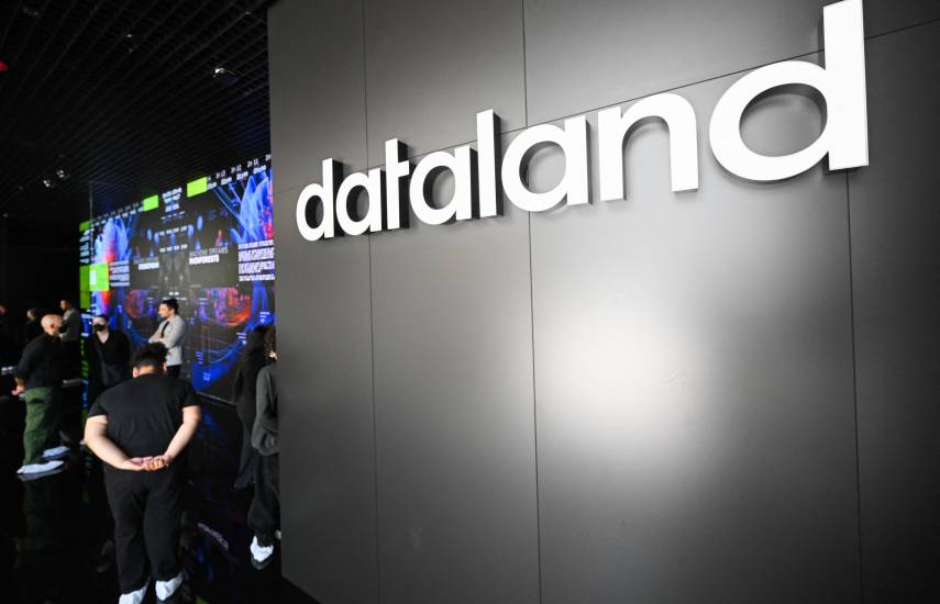 Dataland, el nuevo museo de IA en Los Ángeles que “sueña” arte