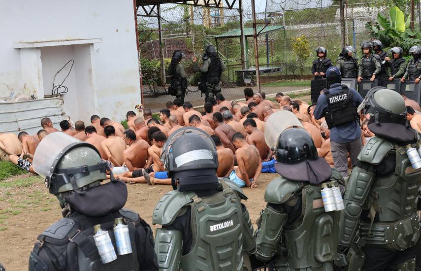 Fuga en La Joyita: 17 siguen prófugos; se han separado funcionarios y se presentó una denuncia ante la Procuraduría