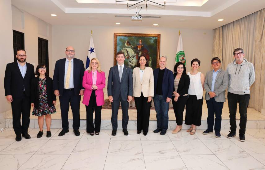 Concluye en Panamá simposio internacional sobre democracia latinoamericana a dos siglos del Congreso Anfictiónico