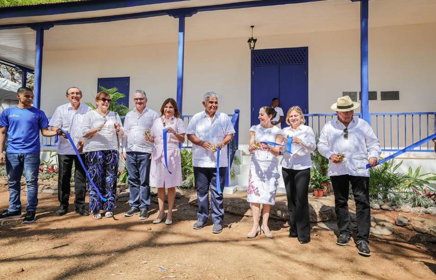 Presidente Mulino inaugura la restauración de la casa museo de Belisario Porras en Las Tablas