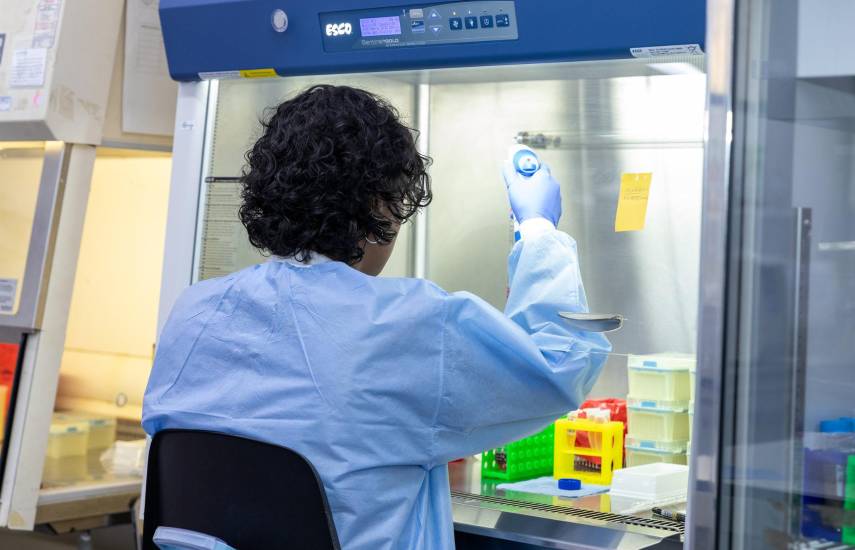 ML | Laboratorio de Sarampión y Rubéola. Foto: OPS Panamá.