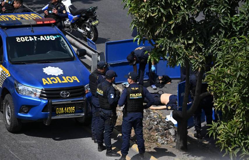 Pandilleros matan a siete policías en Guatemala tras represión de motines carcelarios