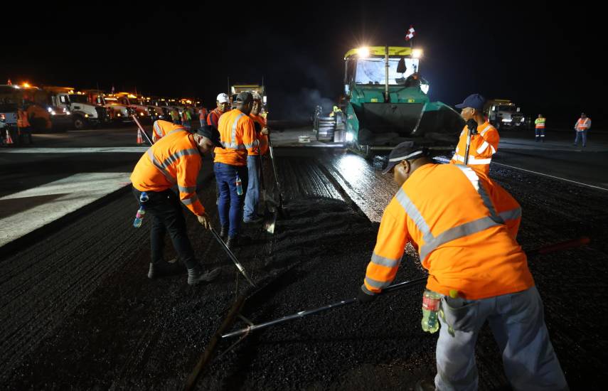 La primera fase de rehabilitación de las pistas en el Aeropuerto de Tocumen registra 70% de avance