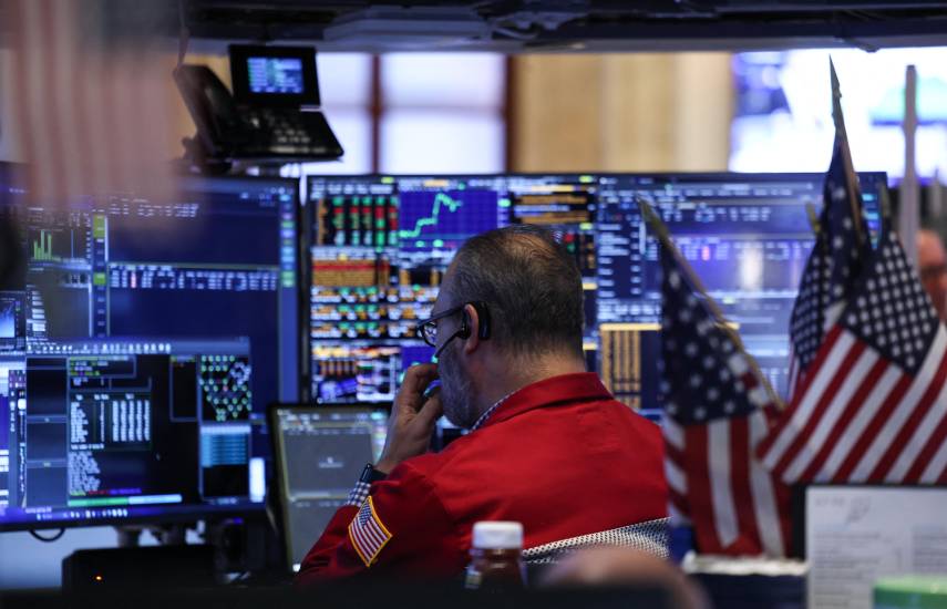 Wall Street logra un repunte y cierra la jornada al alza