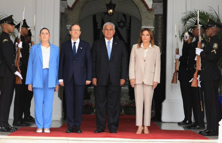 Panamá e Israel acuerdan fortalecer TLC