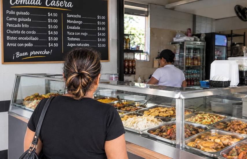 Fondas ajustan precios por alza del combustible
