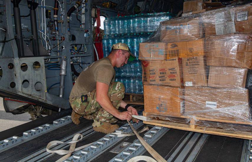Estados Unidos dirige la ayuda humanitaria a cuatro provincias