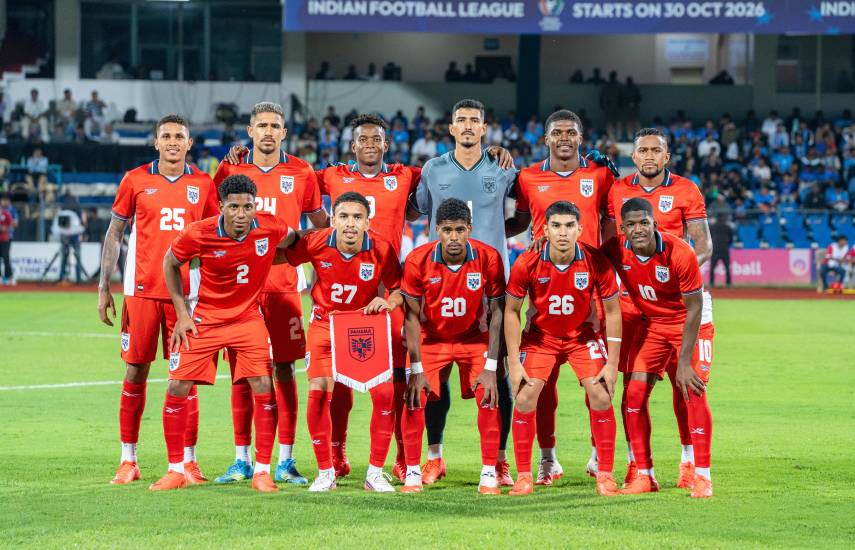 Cortesía | Partido entre las selecciones mayores masculinas de fútbol de Panamá (rojo) e India.