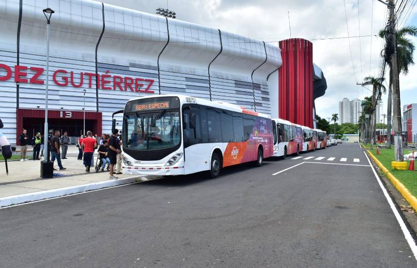 MiBus pondrá en circulación buses temáticos y ofrecerá servicio gratuito hacia el Rommel Fernández