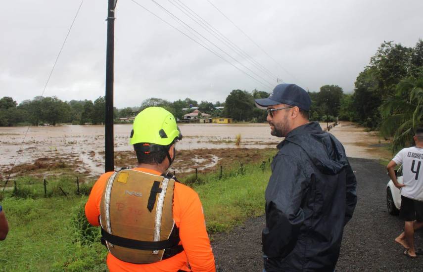 Activan CODES en Veraguas para atender comunidades afectadas por inundaciones