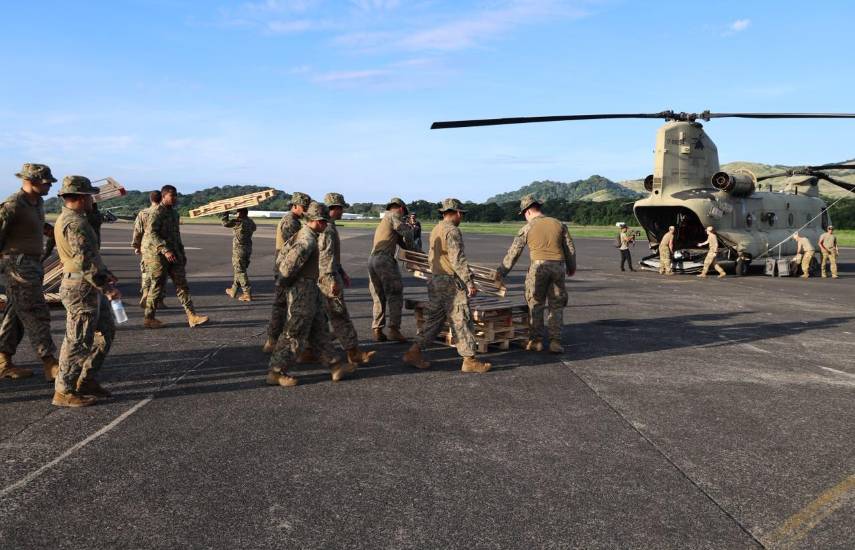 EE. UU. moviliza helicópteros Chinook, rescatistas e insumos para apoyar a las zonas afectadas por sismo en Panamá