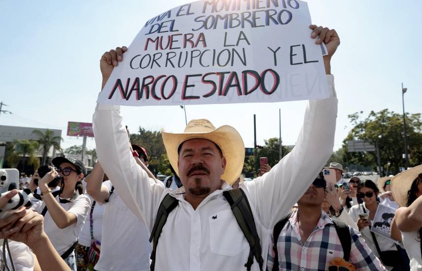 Miles de personas marchan en México contra el gobierno de Sheinbaum y la violencia