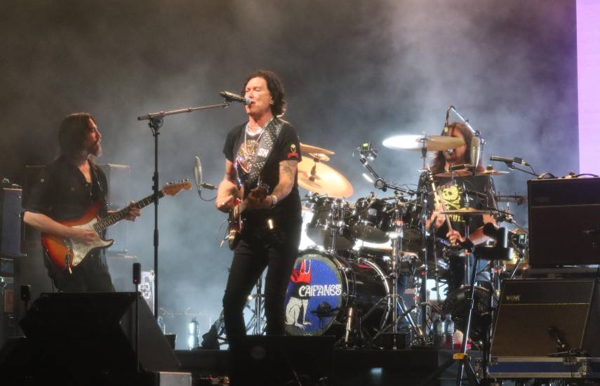 Rock, nostalgia y clásicos de la banda Caifanes se apoderaron de Atlapa