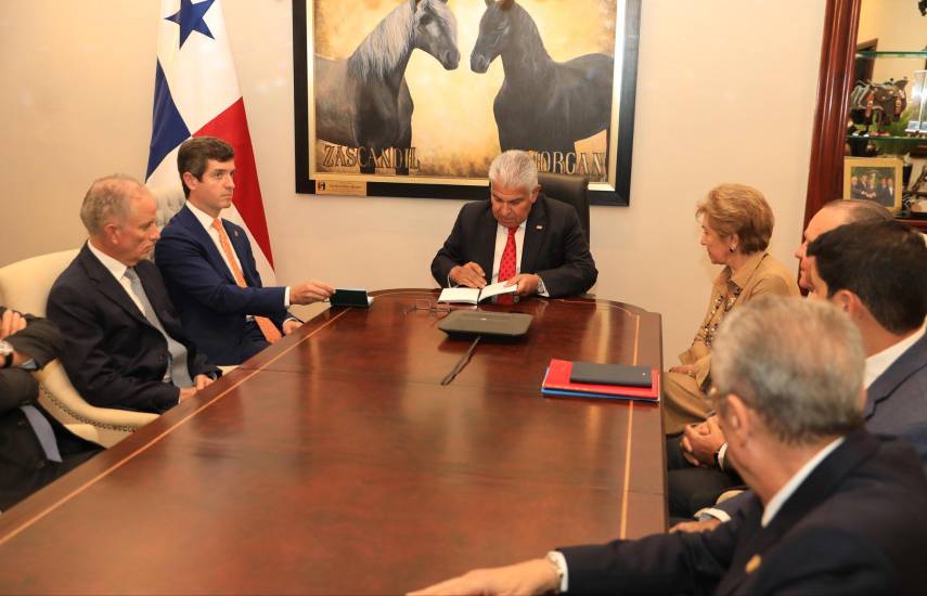 Mulino evalúa estrategias regionales con el Consejo Nacional de Relaciones Exteriores