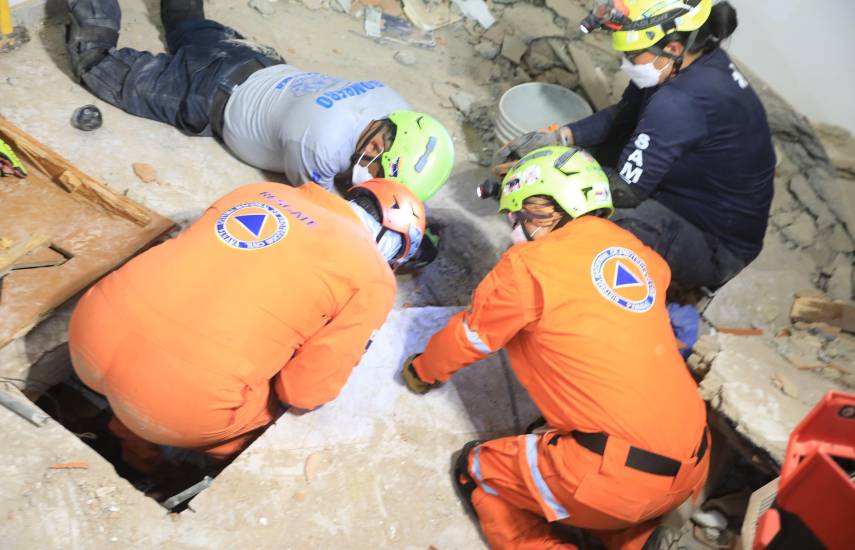 Fuerza de Tarea panameña concluye labores de rescate en Venezuela y regresa este domingo