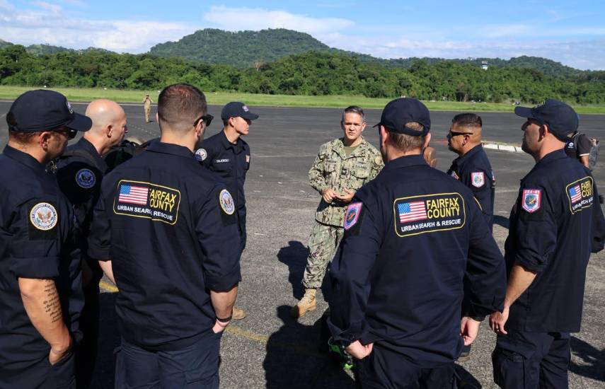 Panamá comienza a levantar escombros con el miedo aún en el cuerpo tras potente terremoto