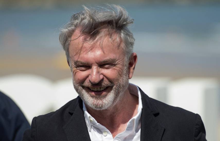 Una neumonía causó la muerte al actor de “Parque Jurásico” Sam Neill, según su agente