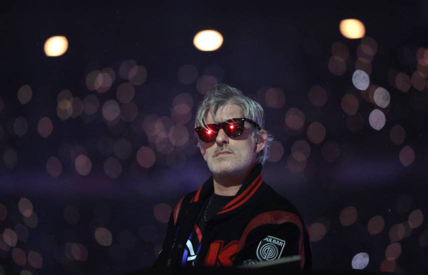 Hallan muerto al DJ francés Kavinsky, autor de “Nightcall”, en su domicilio en París
