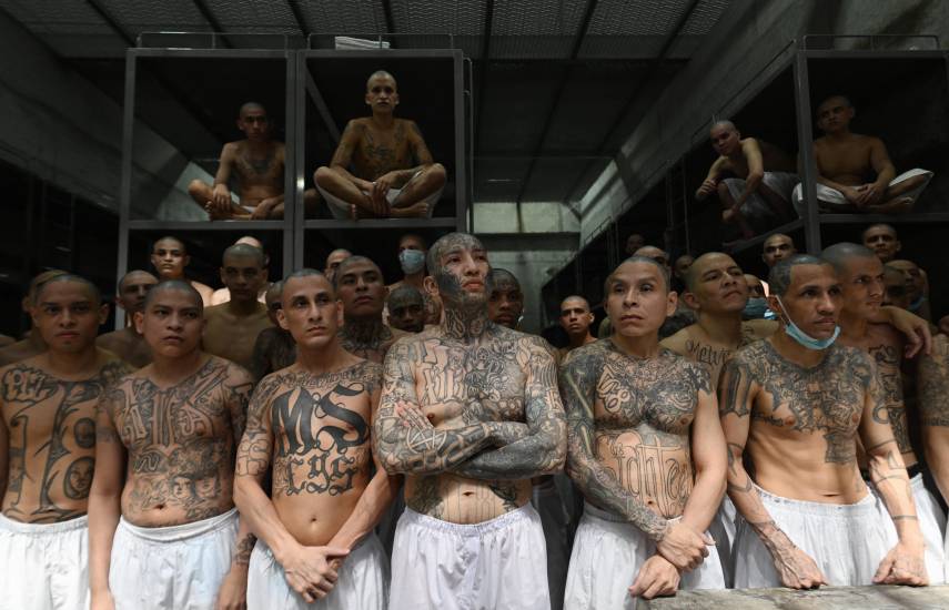 AFP | Privados de libertad en El Salvador.