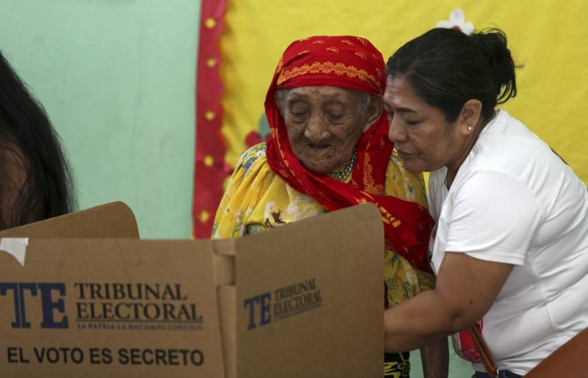 AFP | Instituto de Estudios Democráticos analizará las elecciones de Panamá.