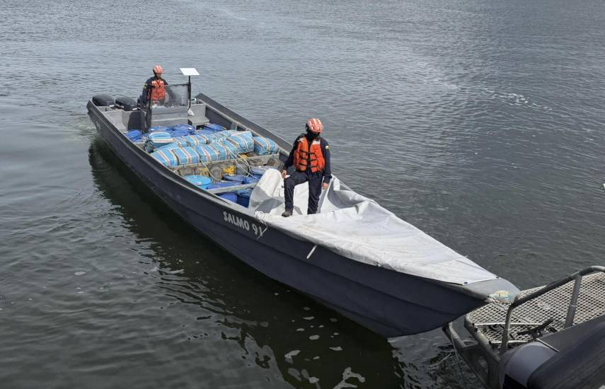 Colombia incauta 2,3 toneladas de cocaína en el Pacífico sur