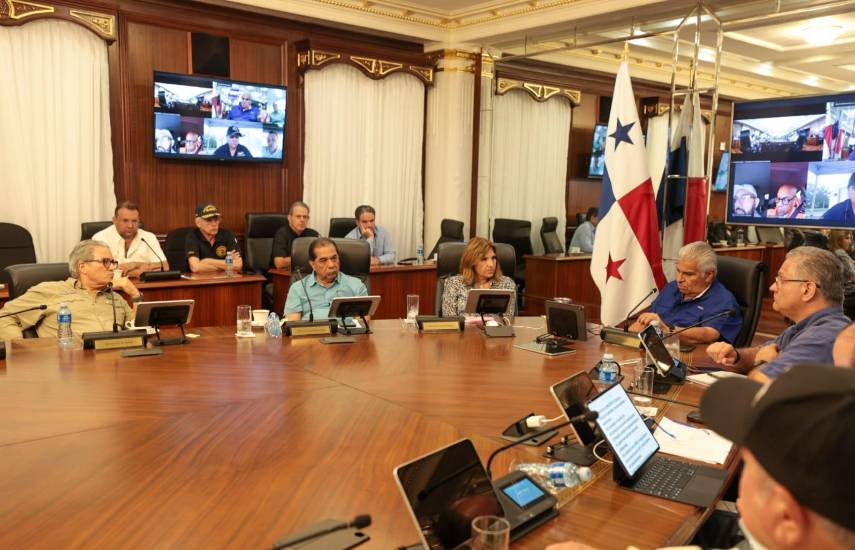 Gobierno da balance tras sismo del viernes: Metro operando, 1,200 viviendas evaluadas, 16 puentes afectados y 22 mil bolsas entregadas casa por casa