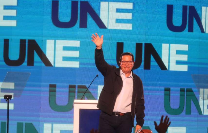 Martín Torrijos lanza su nuevo partido político UNE