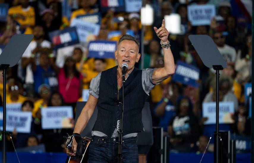 Bruce Springsteen lanza mordaz canción contra Donald Trump y su policía migratoria