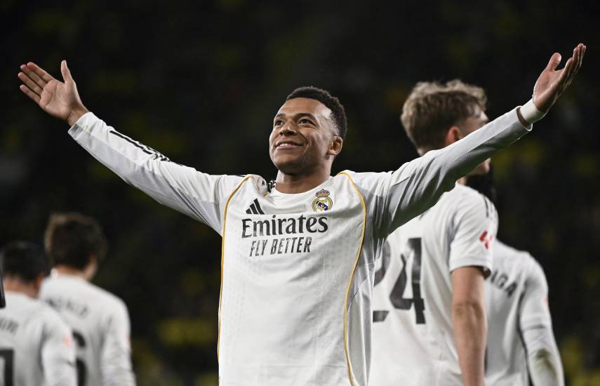 Mbappé no perdona en Villarreal y el Real Madrid tutea al Barcelona