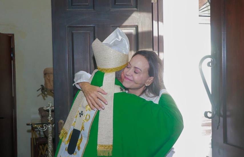 Monseñor Ulloa llama a mantener la esperanza y la solidaridad con Venezuela tras terremoto