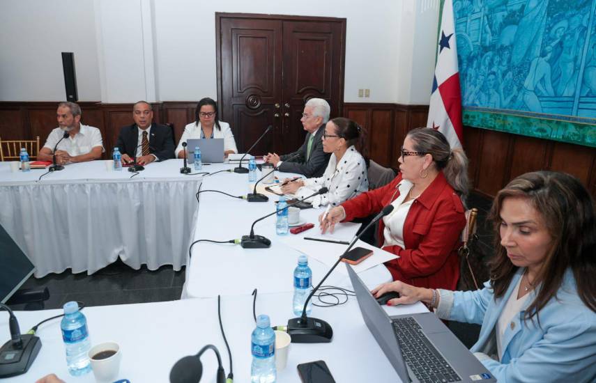 Plantean priorizar en salud y servicios básicos en reformas a la Ley sobre descuentos a jubilados