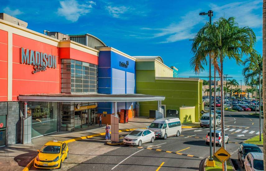 Locales que abren durante las festividades patrias en el país