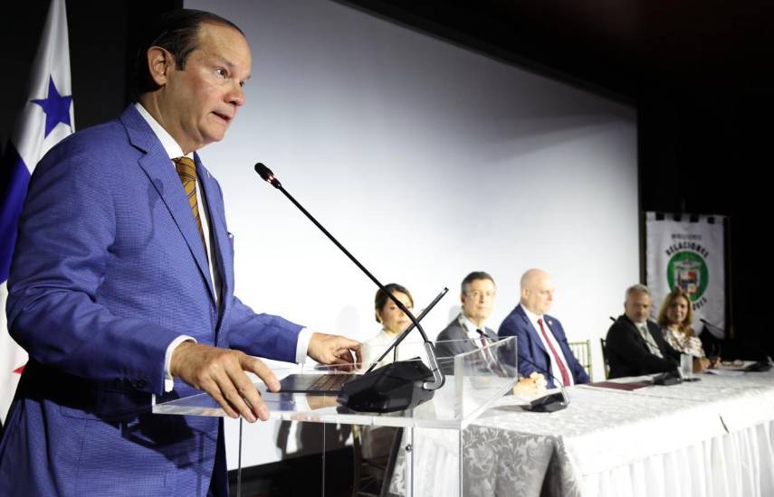 Panamá inaugura el 33.° Congreso del IHLADI con el histórico traspaso de su presidencia