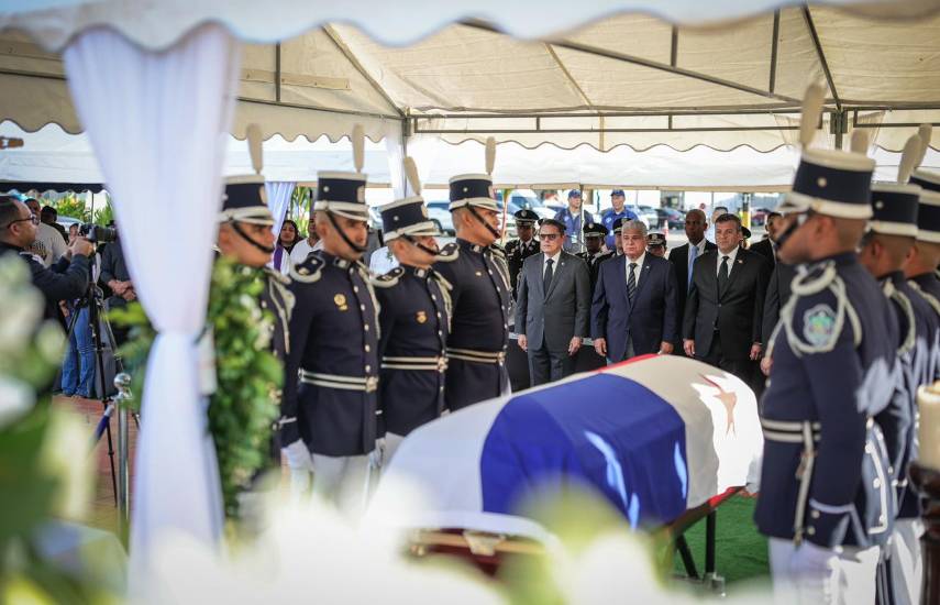 Despiden con honores al capitán post mortem José Isaza Melo