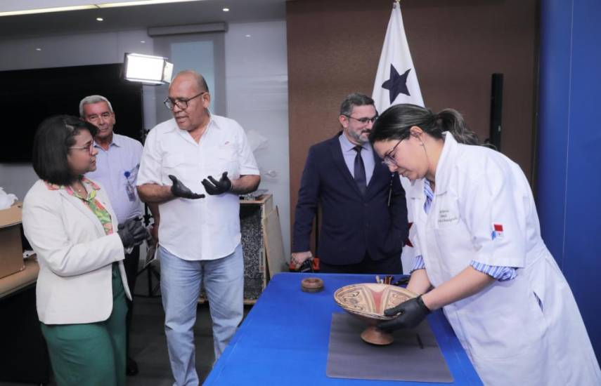 Rescatan piezas arqueológicas y serán exhibidas en la reapertura del Museo Reina Torres de Araúz