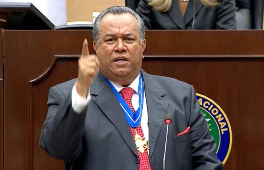 Los protagonistas de las protestas en contra del contrato minero