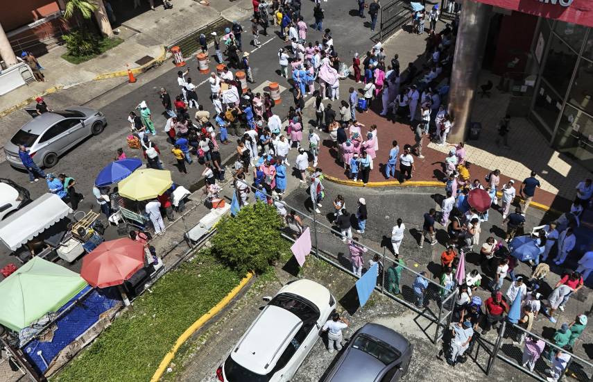 Fuerte sismo de magnitud 7,7 sacude Panamá
