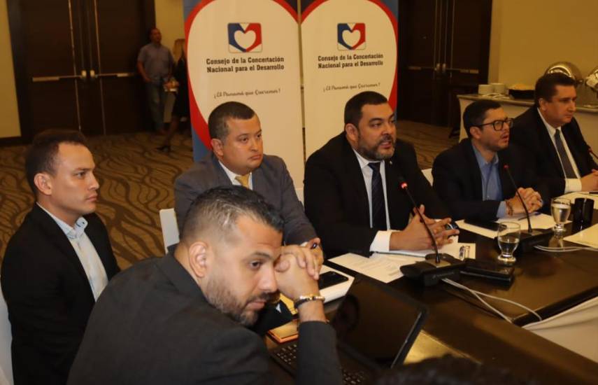 Autoridad de Aseo expone situación de la recolección de desechos