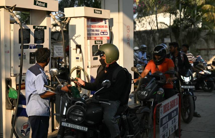 Precio del petróleo vuelve a subir por la guerra en Irán