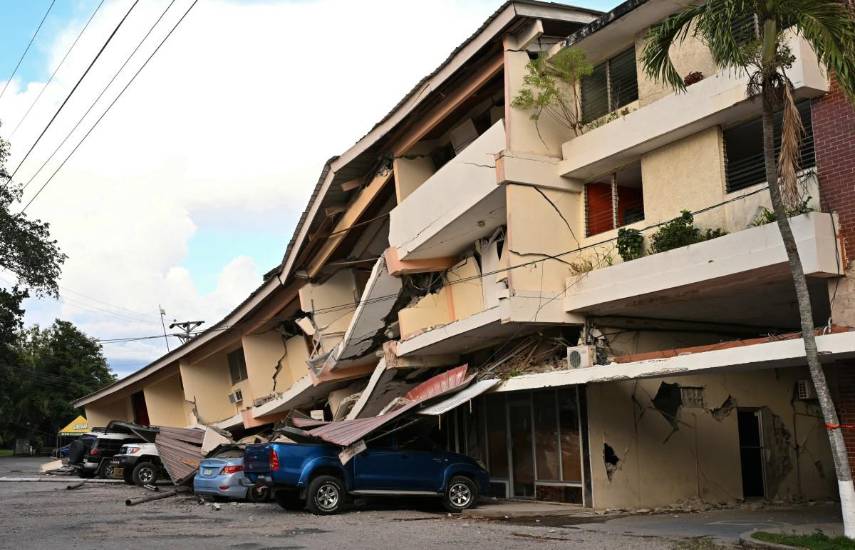 Gran número de hoteles afectados por el terremoto