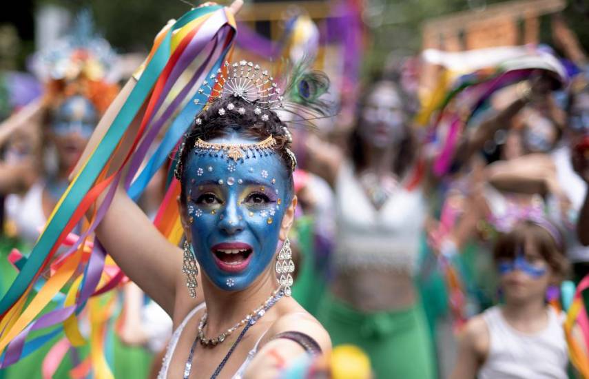 A punto los desfiles del Carnaval de Rio para encandilar al mundo