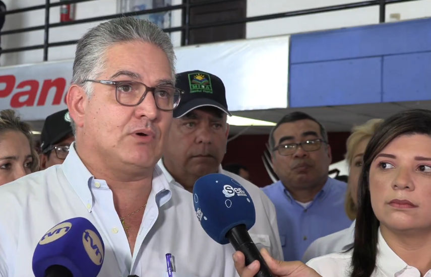 Comisión de Alto Nivel se reúne con dirigentes comunitarios en Bocas del Toro