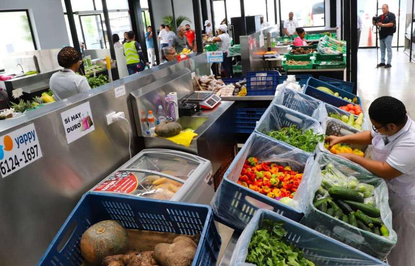 Anuncian horarios especiales de Semana Santa en mercados municipales