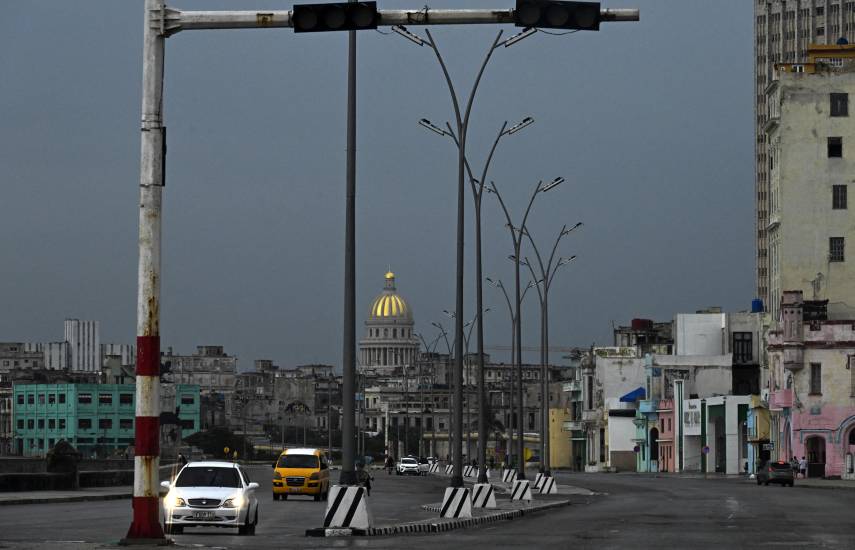 Muy lenta recuperación eléctrica en Cuba tras apagón masivo