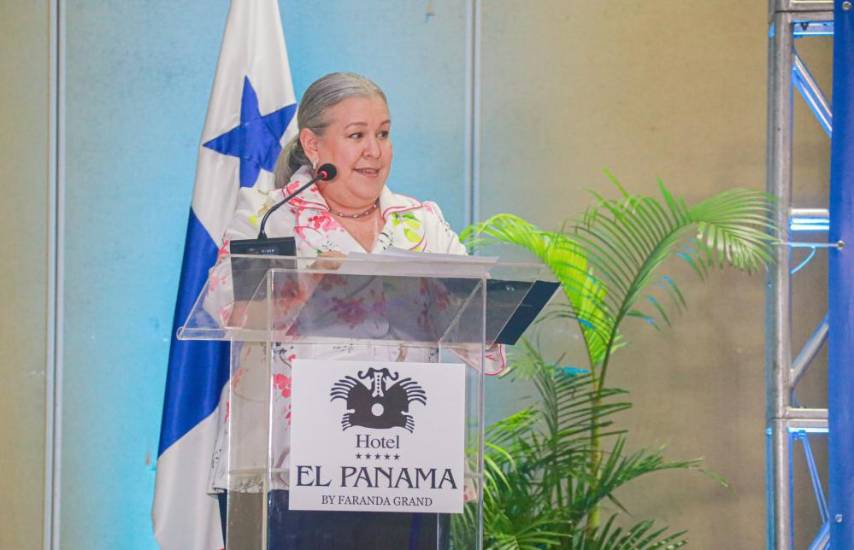 Afrodescendientes solicitan reunión con la ministra Beatriz Carles