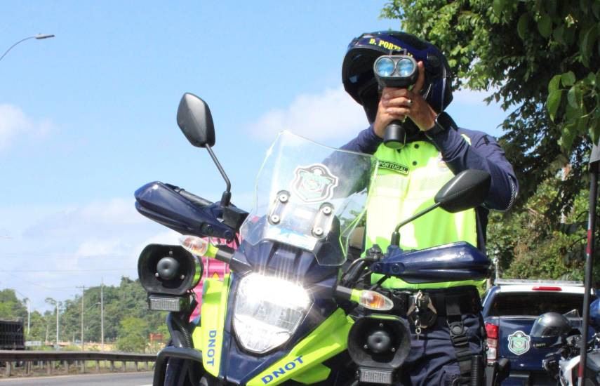 La Policía coloca 250 boletas por exceso de velocidad en 24 horas